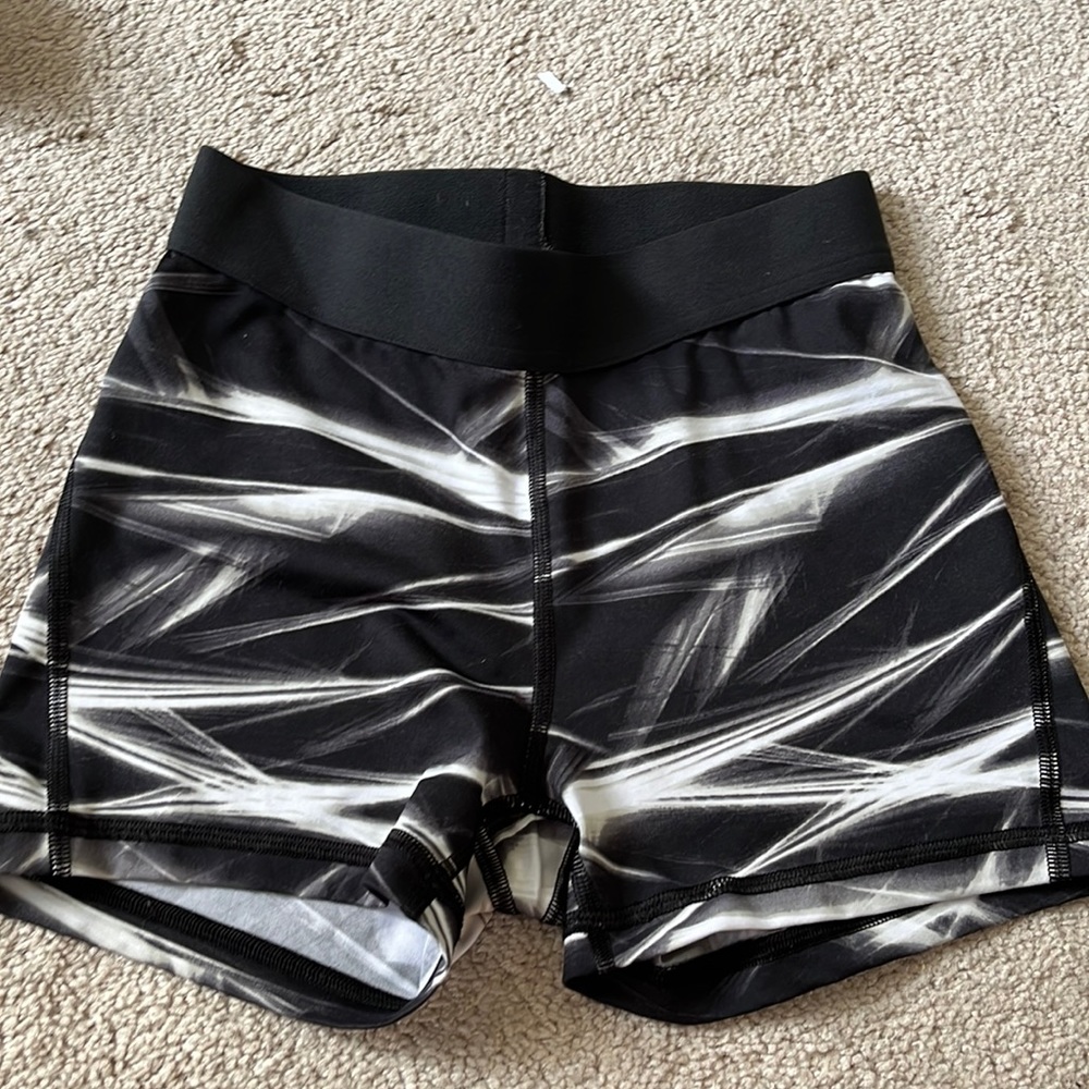 victoria’s secret spandex shorts